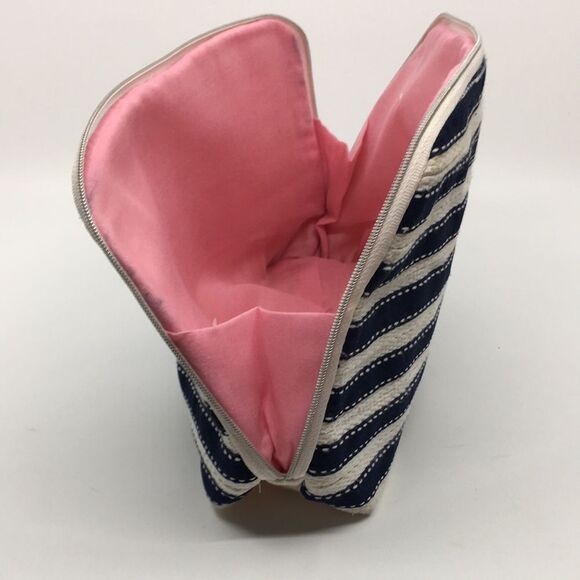 Oscar de la Renta Navy Blue and Cream Striped Padded Makeup / Cosmetic Bag - Picture 12 of 16